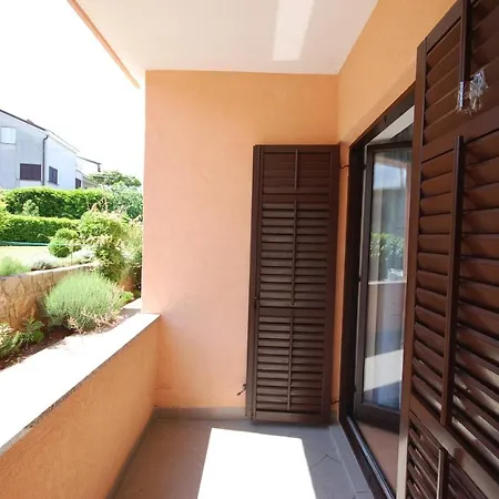 Andrea By El-pi Tours Apartment Njivice