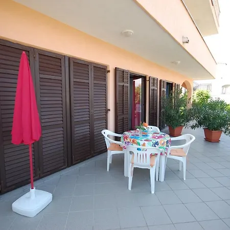 Andrea By El-pi Tours Apartamento