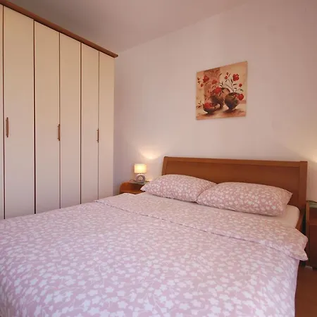 Andrea By El-pi Tours *