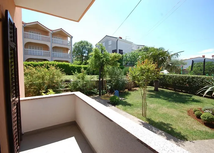 شقة Andrea By El-pi Tours